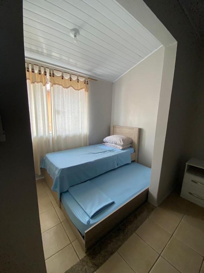 Vila Casa Entre Dois Mares - Casa Laranja Bombinhas Exteriér fotografie